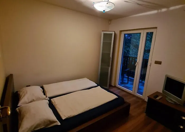 Family&friends House